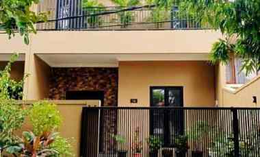 Rumah Komplek Besar Lebak Bulus, 150m ke MRT Tol