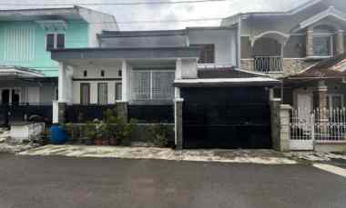 Rumah Komplek Cibabat Cimahi Row Jalan Besar SHM