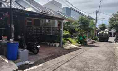 Rumah Komplek Cihanjuang Row Jalan Besar Siap Huni