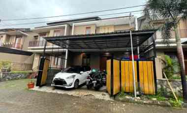 Rumah Komplek Pesona Bali Ciwaruga Bandung