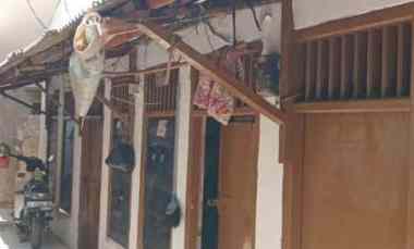 Rumah Kontrakan 4 Pintu di Beji Depok