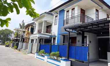 Rumah Kontrakan Full Furnished, 4 Kamar Tidur