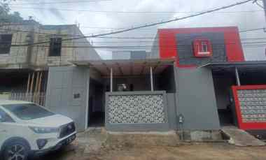 Kost Dijual di Jl bunga bunga suhat