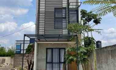 Rumah KPR Syariah 2 Lantai, Strategis, Akses 2 Mobil