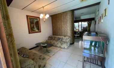 Rumah Kupang Indah Strategis Ada Pool