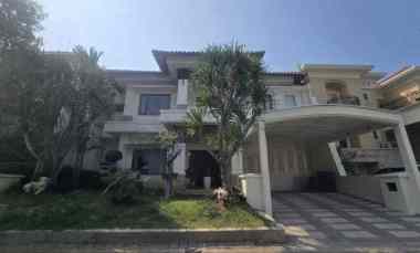 Rumah Laguna Regency Pakuwon City Strategis Siap Huni