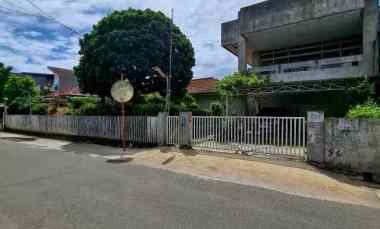 Rumah Lama Hitung Tanah Kotak di Pondok PInang Jaksel