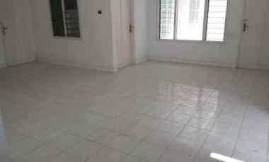 rumah lebak ploso kenjeran surabaya row 2 mobil