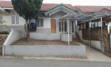 Rumah Dijual di Griya Asri Cahaya Cipageran