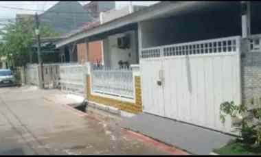 Rumah Manis Minimalis di Bintara - Pondok Kopi