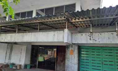 Rumah Manyar Kertoarjo Hadap Selatan