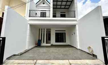 Rumah Masih Baru di Tebet Barat Jakarta Selatan