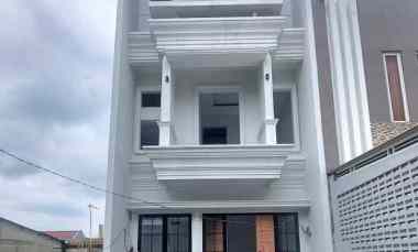 Rumah Dijual di Jalan raya jagakarsa