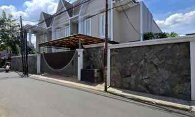 Rumah Dijual di Condet