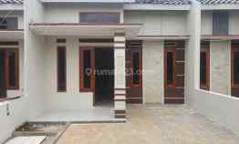 Rumah Mewah dengan Tampilan Elegan Harga Cash