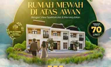 Rumah Mewah di Atas Awan