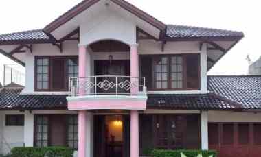 Rumah Dijual di Jl. Pinang Cipayung