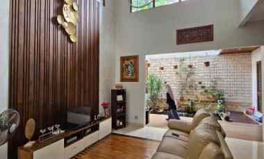 Rumah Mewah di Citra Gran Cibubur
