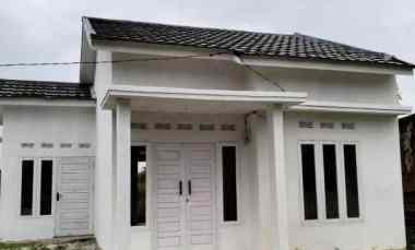 rumah mewah di jalan kota baru rumbai