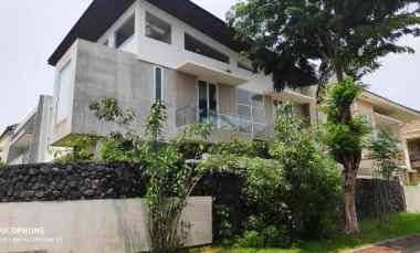 Rumah Mewah di Perum Pakuwon City San Antonio Hook