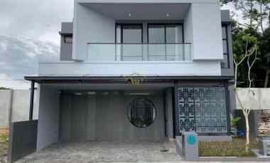 Rumah Mewah Full Furnish dekat Jogja City Mall