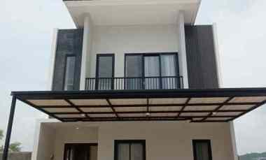 Rumah Mewah Full Furnish di Kota Semarang