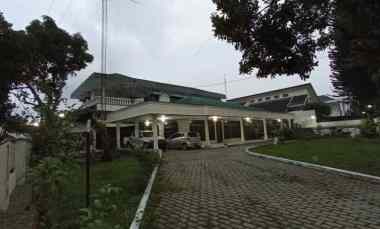 Rumah Mewah Medan 1 Hektar 30M