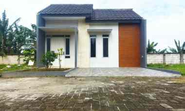 Rumah Mewah Minimalis 2 Lantai Cimuning Bekasi Shm