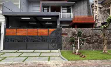 Rumah Mewah Modern Lokasi di Araya Nieuw Indie