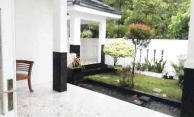 Rumah Mewah Posisi Hook dalam Cluster GDC Depok