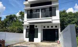 rumah mewah ready sekitaran mall ska jl cemara gading