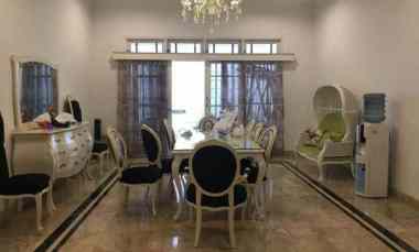 Rumah Mewah Sarijadi Setiabudi Kota Bandung dekat PVJ Mall