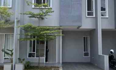 Rumah Minimalis 2 Lantai di Mampang Depok