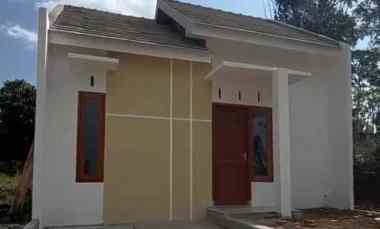 Rumah Dijual di KEDUNGREJO