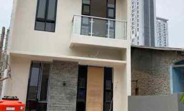 rumah minimalis modern 2 lantai ready