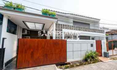 Rumah Minimalis Strategis 5 menit ke Stasiun Depok