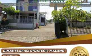 Rumah Modern 2 Lantai di Wagir