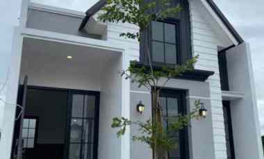 Rumah Modern Free Water Heater Lokasi dekat Rsud Kota