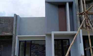 Rumah Modern Lokasi Strategis di Kota Batu