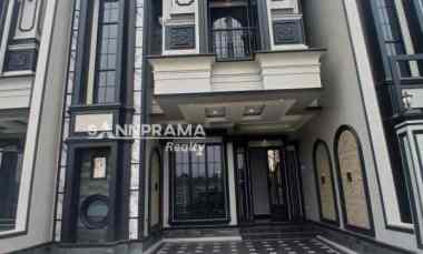 rumah modern strategis di kemang sukmajaya depok