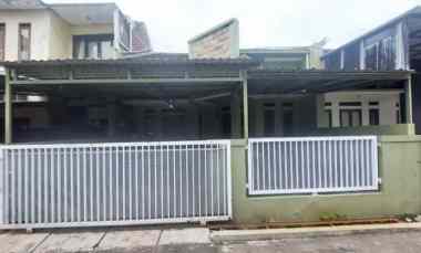 Rumah Dijual di Cisaranten