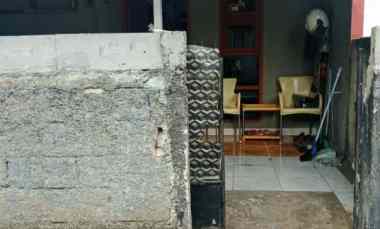 Rumah Dijual di Jalan sosial Jatiwaringin