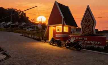 Rumah Ningrat Kayangan Beber