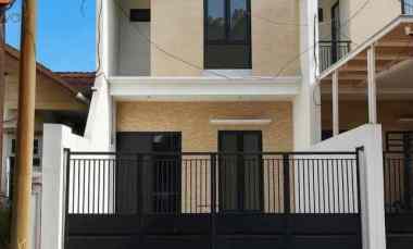 Rumah Dijual di Nirwana Eksekutif