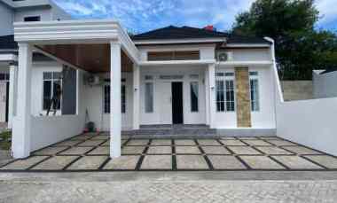 gambar rumah nyaman cluster di jl delima pekanbaru