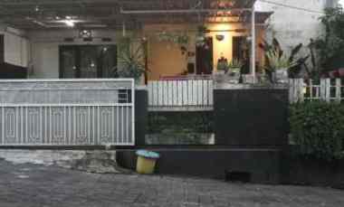 rumah one gate system di dalung dekat canggu bali