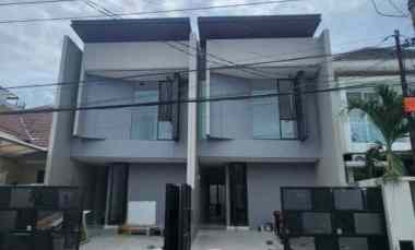 Rumah Pandugo New Gress Minimalis Strategis
