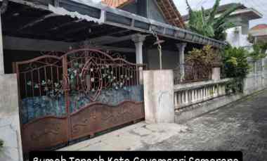 Rumah Patiunus Gayamsari Semarang
