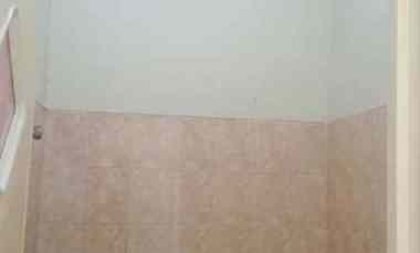 Rumah Ploso Timur Strategis, Listrik 2200w