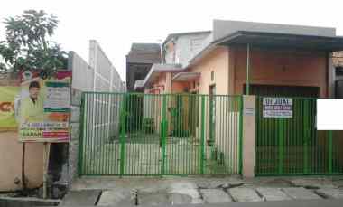 Rumah Dijual di Jl. Cihanjuang Kel. Cihanjuang Kec. Cimahi Utara Kota Cimahi